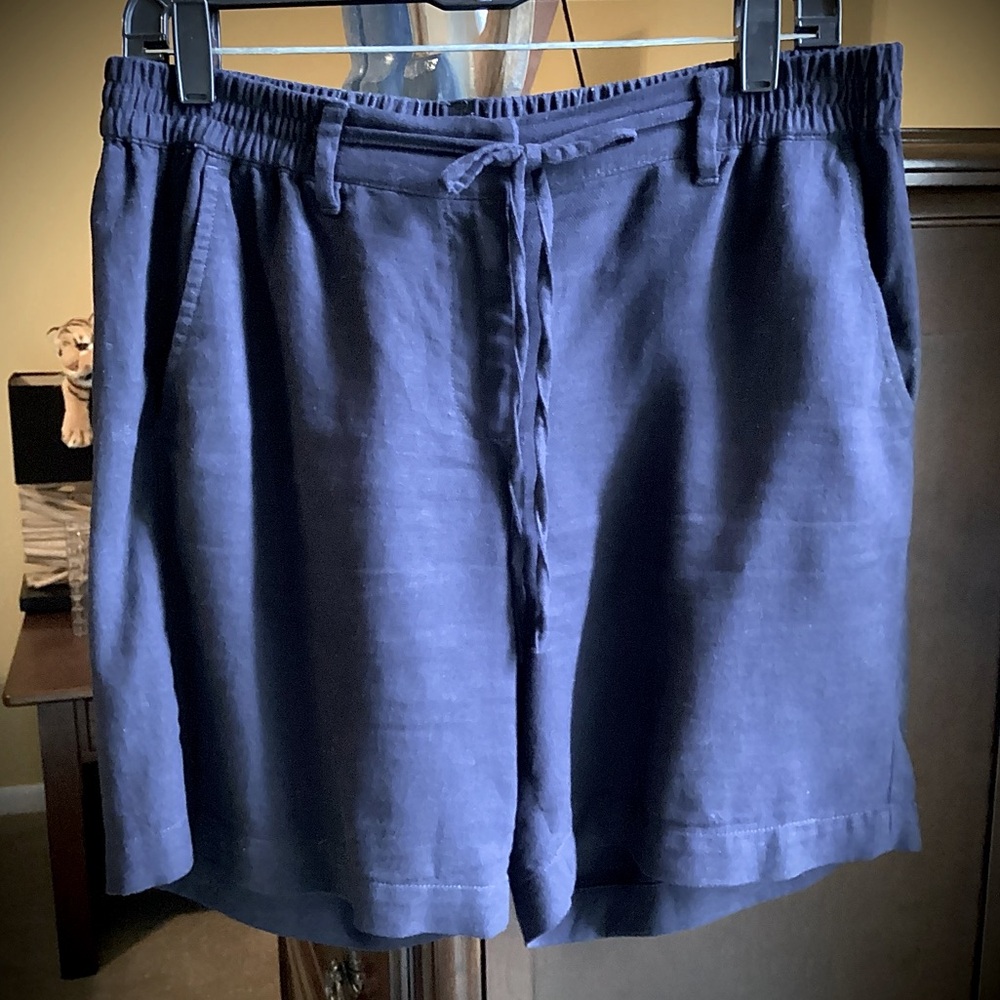 NWT TALBOTS Linen Shorts. Sz 8